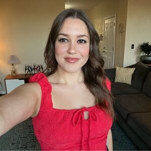 Meet your Posher, Rachel